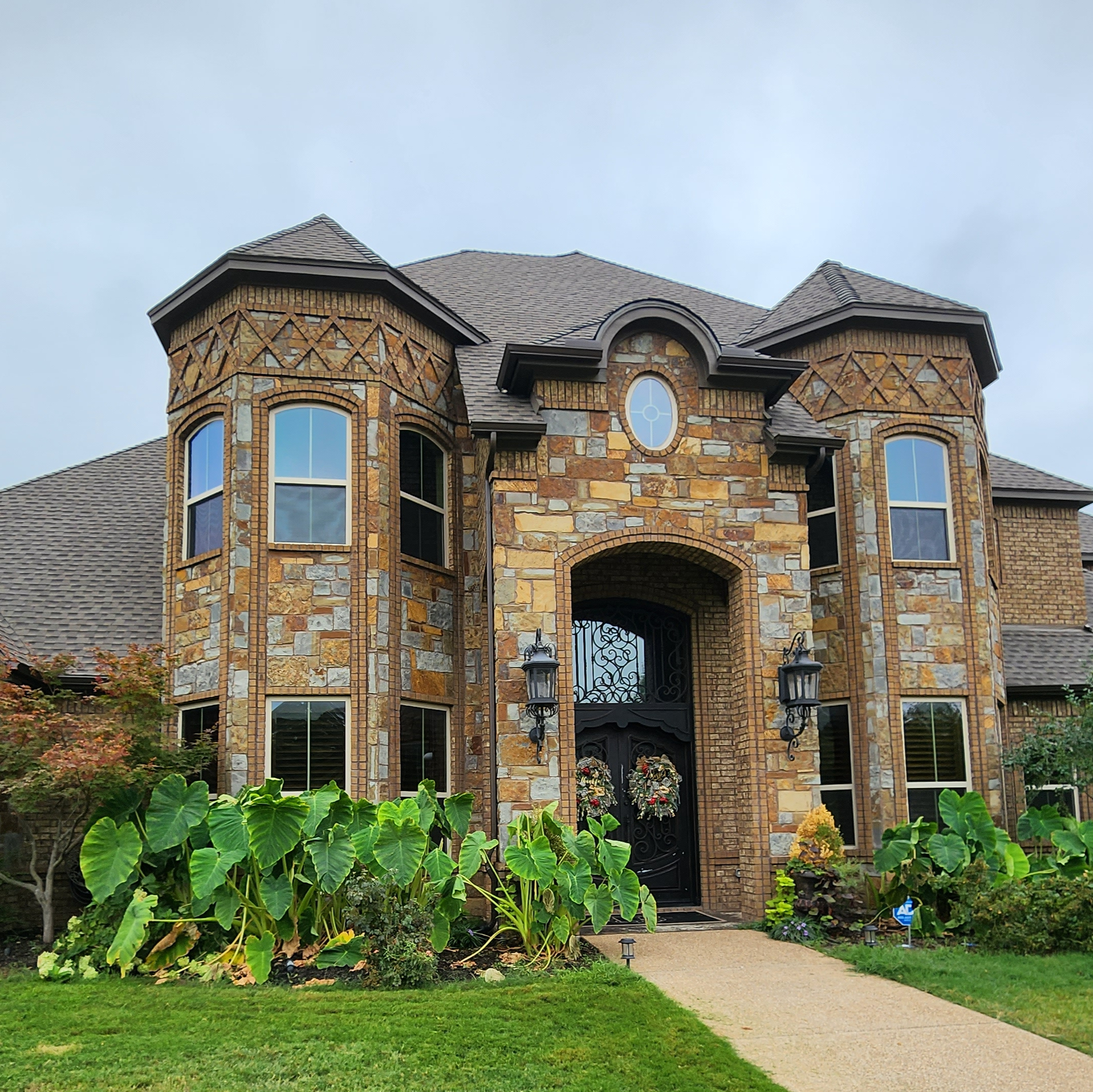 Keeping your home's water flow seamless, one gutter at a time!