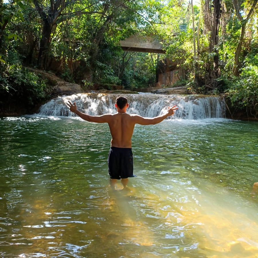 Inspirando conexões autênticas, um post de cada vez.